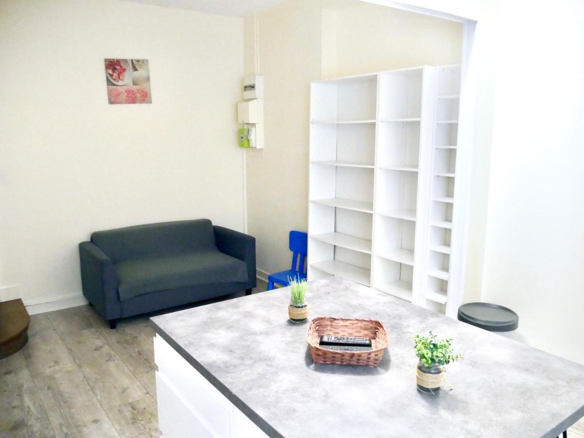 Family Home ซ็องส์ ภายนอก รูปภาพ