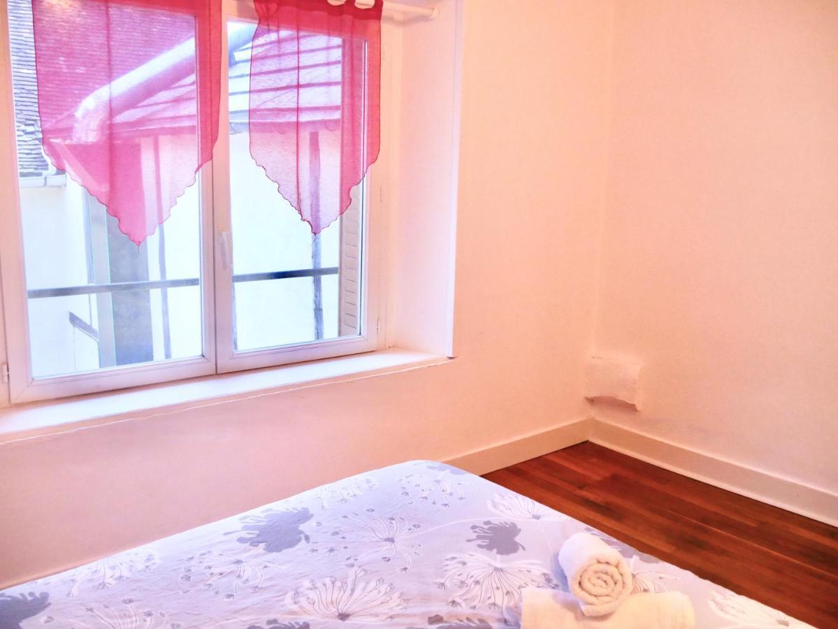 Family Home ซ็องส์ ภายนอก รูปภาพ